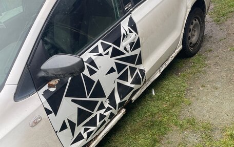 Volkswagen Polo VI (EU Market), 2011 год, 280 000 рублей, 8 фотография