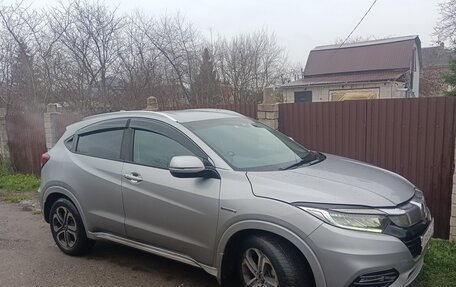 Honda Vezel, 2018 год, 1 850 000 рублей, 2 фотография