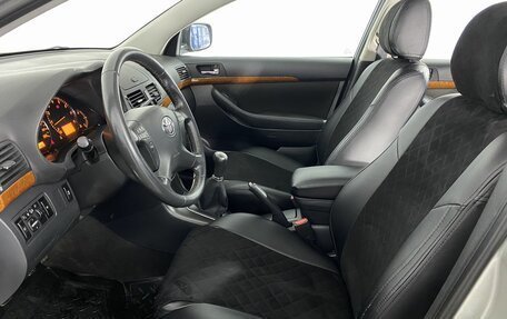 Toyota Avensis III рестайлинг, 2006 год, 770 000 рублей, 12 фотография