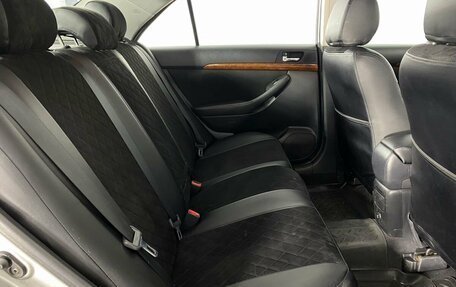 Toyota Avensis III рестайлинг, 2006 год, 770 000 рублей, 14 фотография