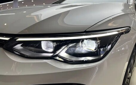 Volkswagen Golf VIII, 2021 год, 2 070 007 рублей, 5 фотография