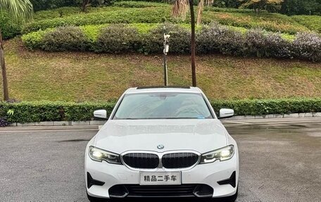 BMW 3 серия, 2022 год, 3 200 000 рублей, 2 фотография