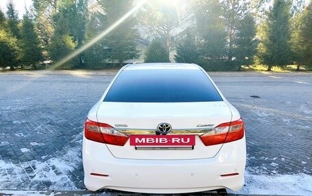 Toyota Camry, 2013 год, 1 600 000 рублей, 6 фотография