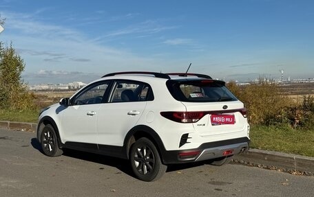 KIA Rio IV, 2021 год, 2 100 000 рублей, 1 фотография