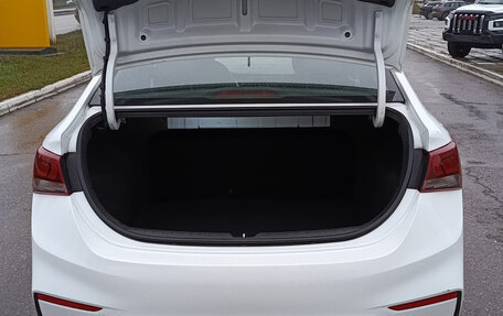 Hyundai Solaris II рестайлинг, 2017 год, 1 100 000 рублей, 12 фотография