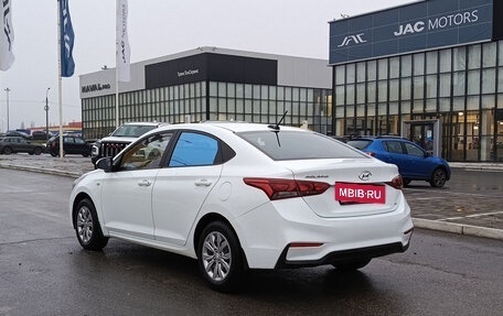 Hyundai Solaris II рестайлинг, 2017 год, 1 100 000 рублей, 8 фотография