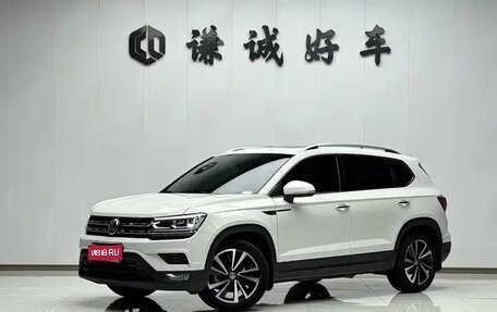 Volkswagen Tiguan II, 2021 год, 1 500 121 рублей, 1 фотография