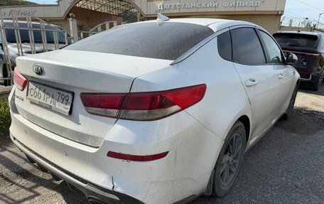 KIA Optima IV, 2019 год, 900 000 рублей, 5 фотография