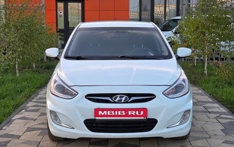 Hyundai Solaris II рестайлинг, 2014 год, 750 000 рублей, 3 фотография