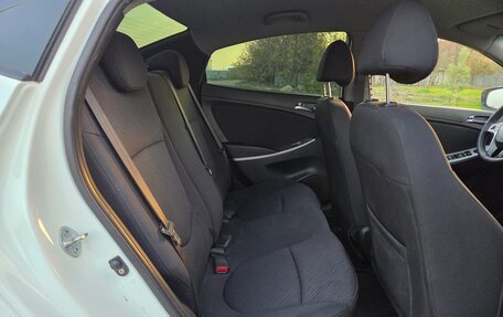 Hyundai Solaris II рестайлинг, 2014 год, 750 000 рублей, 16 фотография