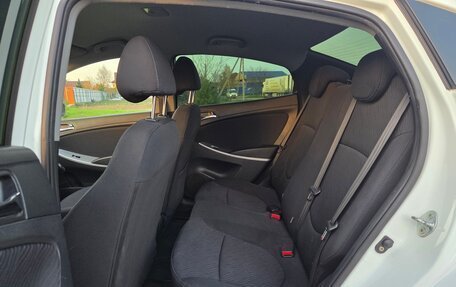 Hyundai Solaris II рестайлинг, 2014 год, 750 000 рублей, 15 фотография