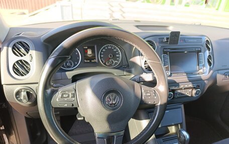 Volkswagen Tiguan I, 2015 год, 1 700 000 рублей, 5 фотография