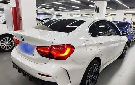 BMW 1 серия, 2023 год, 2 420 000 рублей, 3 фотография