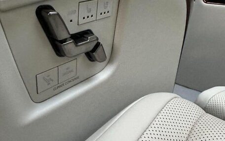 Lexus LM, 2025 год, 21 990 000 рублей, 18 фотография