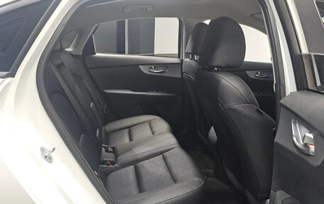 KIA K3, 2021 год, 1 610 000 рублей, 6 фотография