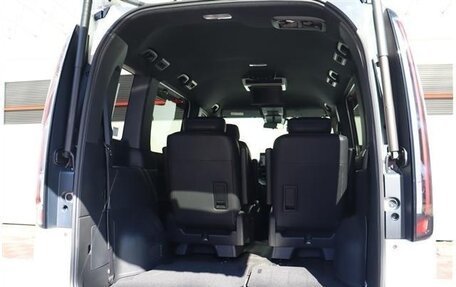 Honda Stepwgn, 2022 год, 1 805 000 рублей, 21 фотография