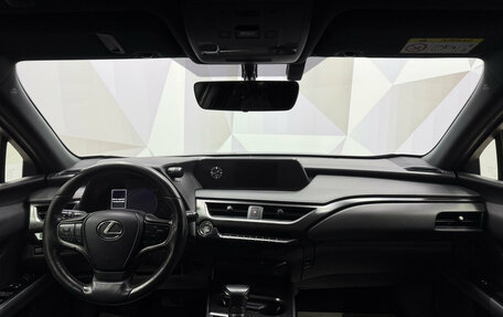 Lexus UX I, 2021 год, 3 050 000 рублей, 7 фотография