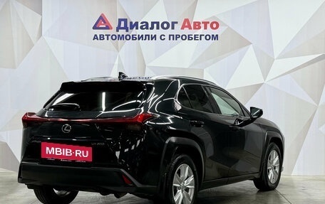 Lexus UX I, 2021 год, 3 050 000 рублей, 6 фотография