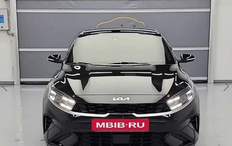 KIA K3, 2023 год, 1 698 000 рублей, 2 фотография