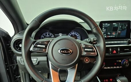 KIA K3, 2021 год, 1 335 000 рублей, 13 фотография