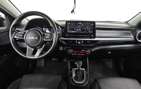 KIA K3, 2021 год, 1 545 000 рублей, 14 фотография