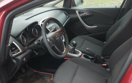 Opel Astra J, 2011 год, 569 000 рублей, 8 фотография