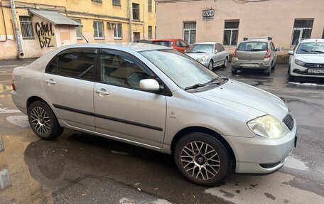 Toyota Corolla, 2004 год, 540 000 рублей, 2 фотография