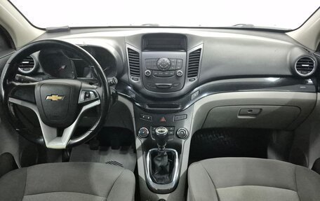 Chevrolet Orlando I, 2012 год, 900 000 рублей, 10 фотография