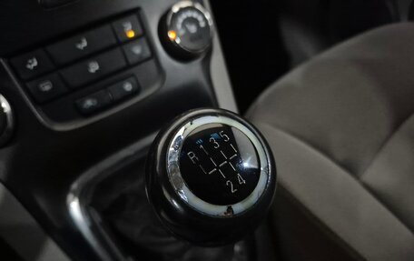 Chevrolet Orlando I, 2012 год, 900 000 рублей, 20 фотография