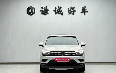 Volkswagen Tiguan II, 2021 год, 1 500 121 рублей, 7 фотография