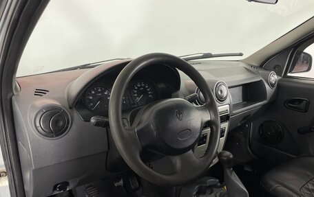 Renault Logan I, 2006 год, 236 000 рублей, 7 фотография