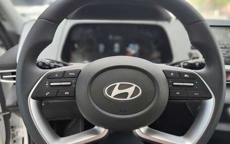 Hyundai Elantra, 2024 год, 2 070 000 рублей, 9 фотография