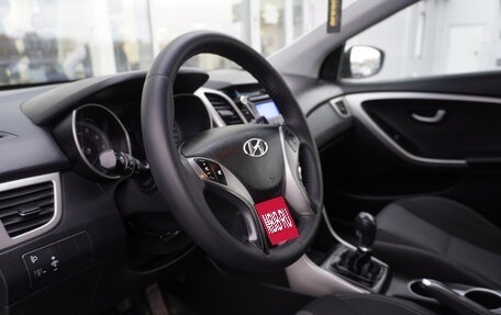 Hyundai i30 II рестайлинг, 2016 год, 780 000 рублей, 10 фотография