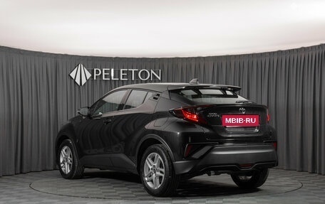 Toyota C-HR I рестайлинг, 2020 год, 2 890 000 рублей, 4 фотография