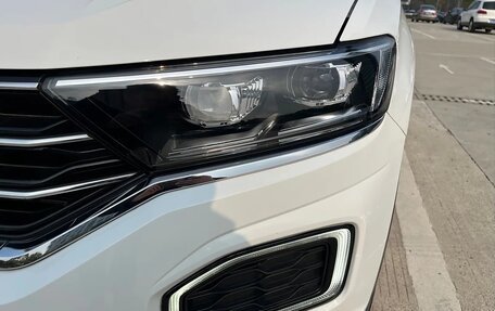 Volkswagen T-Roc I, 2022 год, 1 830 100 рублей, 11 фотография