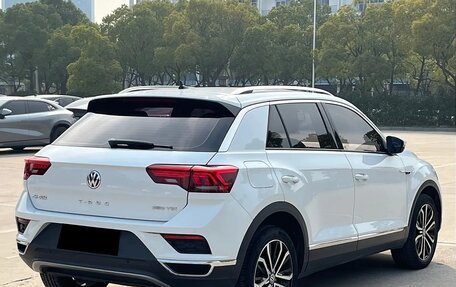 Volkswagen T-Roc I, 2022 год, 1 830 100 рублей, 1 фотография