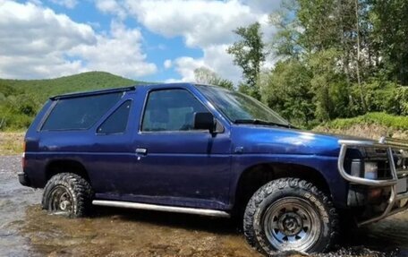 Nissan Terrano II рестайлинг, 1988 год, 330 000 рублей, 1 фотография