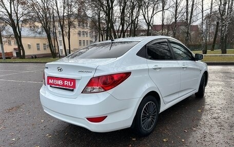 Hyundai Solaris II рестайлинг, 2013 год, 990 000 рублей, 5 фотография