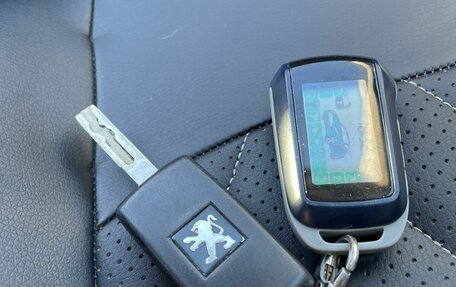 Peugeot 308 II, 2011 год, 490 000 рублей, 15 фотография