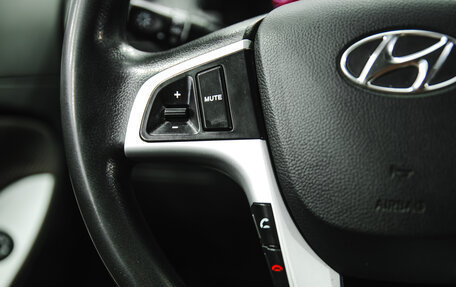 Hyundai Solaris II рестайлинг, 2012 год, 770 000 рублей, 14 фотография