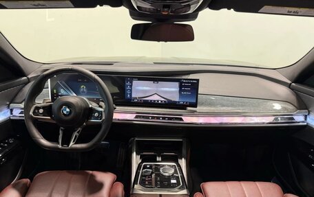 BMW 7 серия, 2025 год, 18 606 724 рублей, 15 фотография
