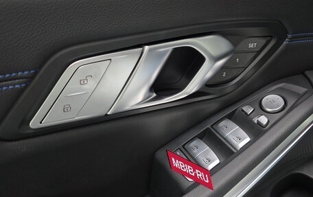 BMW 3 серия, 2021 год, 3 450 000 рублей, 15 фотография