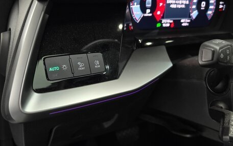 Audi A3, 2022 год, 2 920 000 рублей, 15 фотография