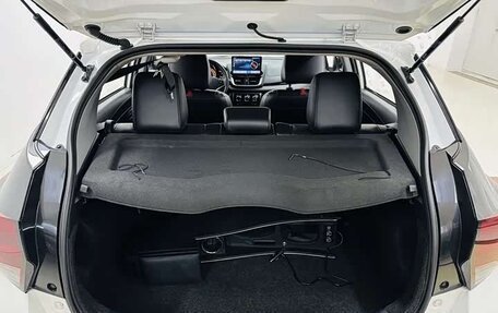 Toyota Yaris XP150 рестайлинг, 2022 год, 1 150 121 рублей, 12 фотография