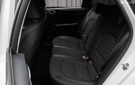 KIA cee'd III, 2022 год, 2 400 000 рублей, 14 фотография