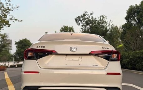 Honda Civic, 2022 год, 1 990 000 рублей, 5 фотография