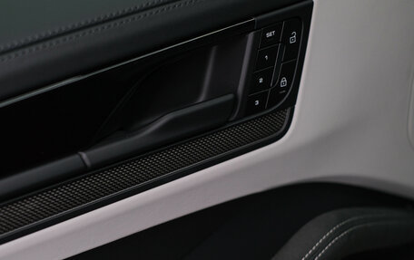 Porsche Cayenne III, 2025 год, 25 802 000 рублей, 17 фотография