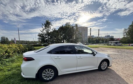 Toyota Corolla, 2021 год, 1 875 000 рублей, 2 фотография