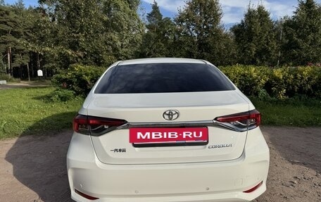 Toyota Corolla, 2021 год, 1 875 000 рублей, 8 фотография