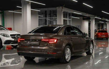 Audi A4, 2017 год, 2 560 000 рублей, 5 фотография